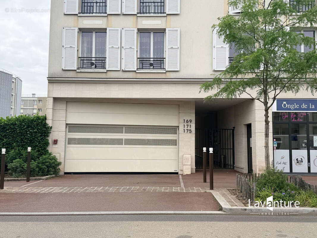 Parking à CHATENAY-MALABRY