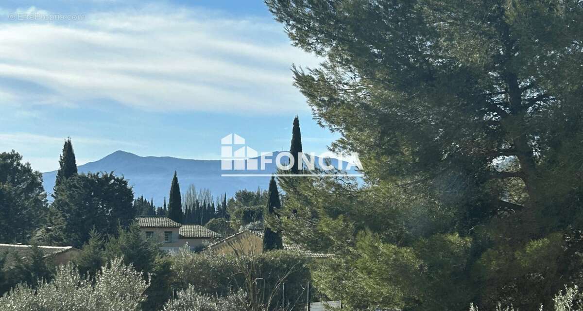 Appartement à LE LUC