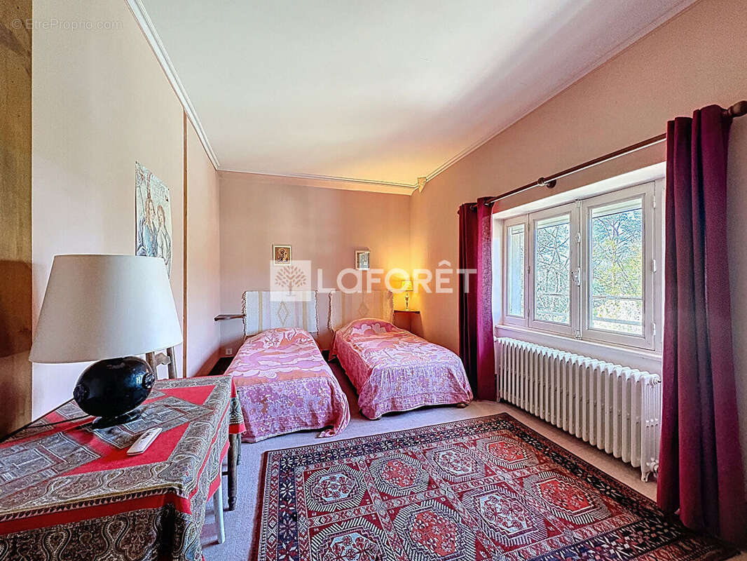 Maison à BOURG-EN-BRESSE