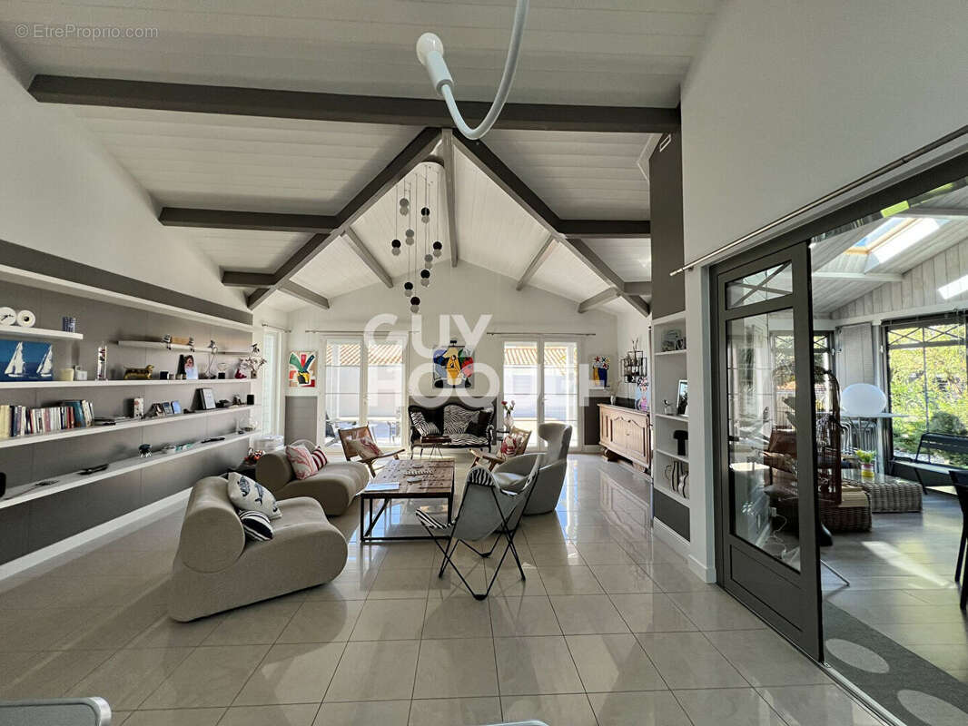 Maison à SAINT-HILAIRE-DE-RIEZ