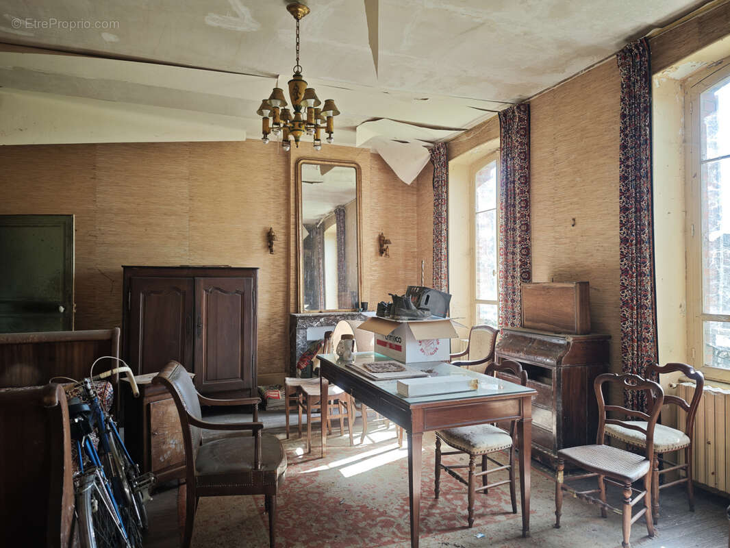 Maison à CHATILLON-EN-BAZOIS