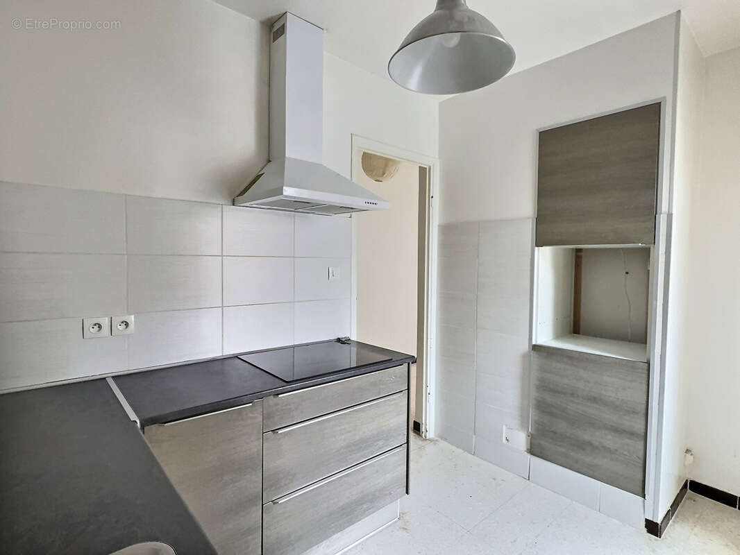 Appartement à LUNEL