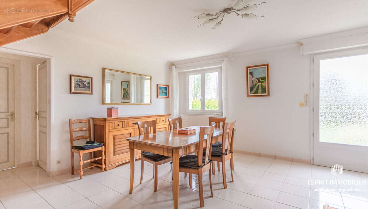 Maison à RIEC-SUR-BELON