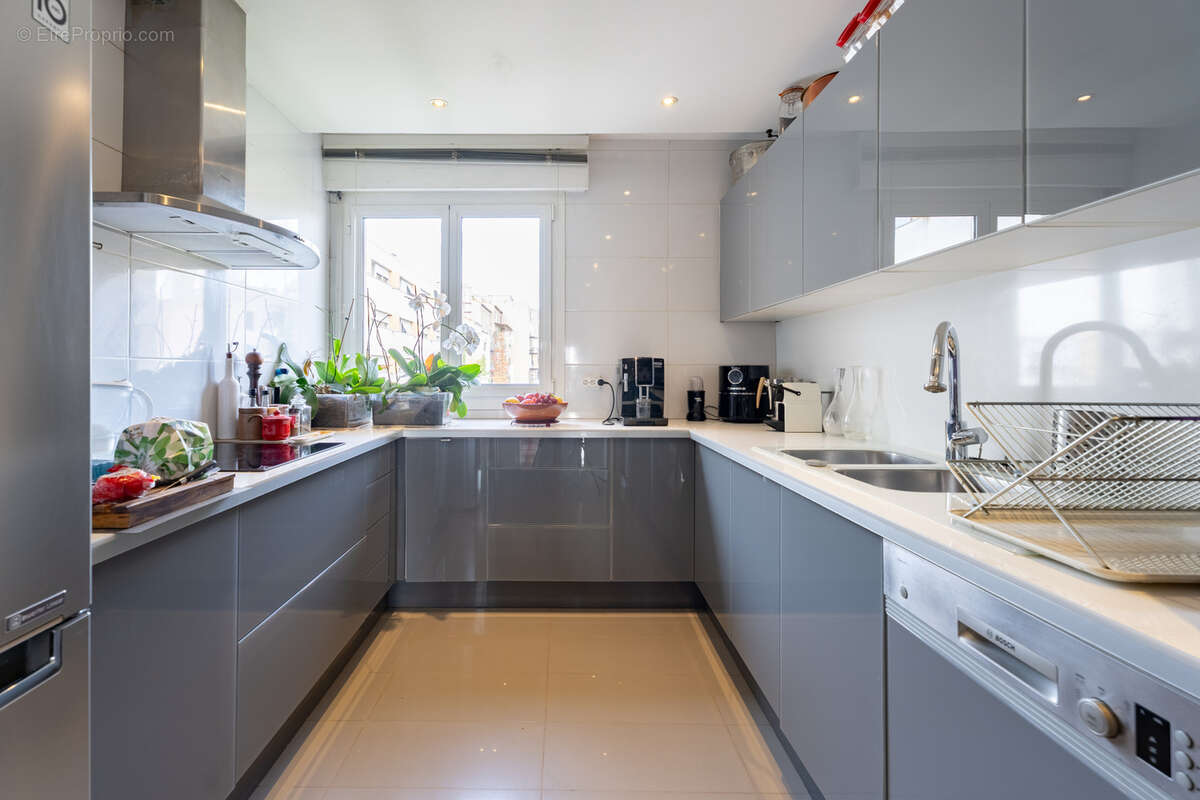 Appartement à MARSEILLE-8E