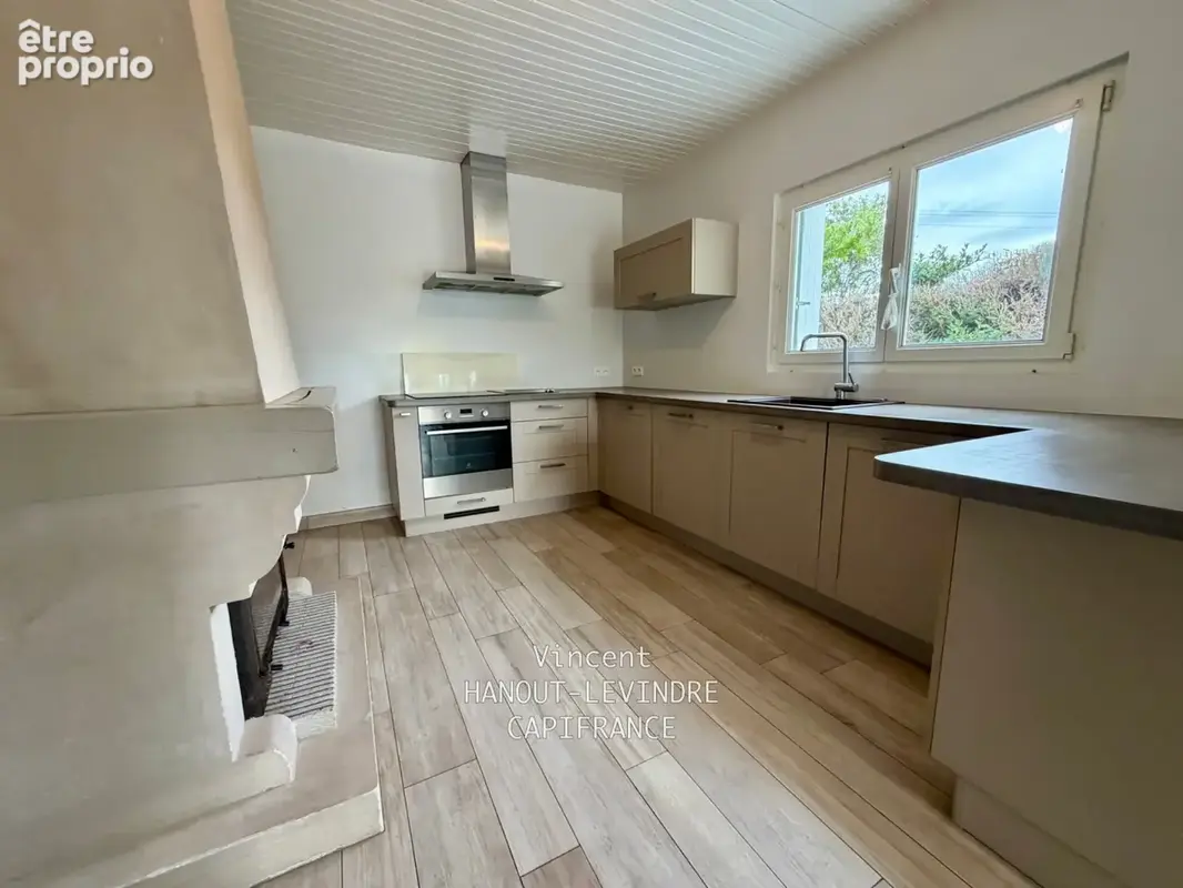 Maison à vendre 6 pièces SAINT BARTHELEMY D'ANJOU (49) - photo 25