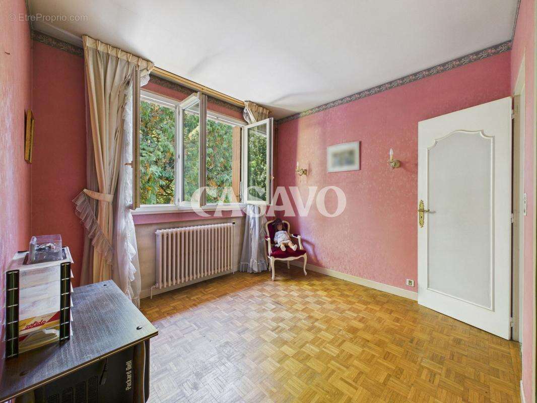 Maison à VILLENEUVE-LE-ROI