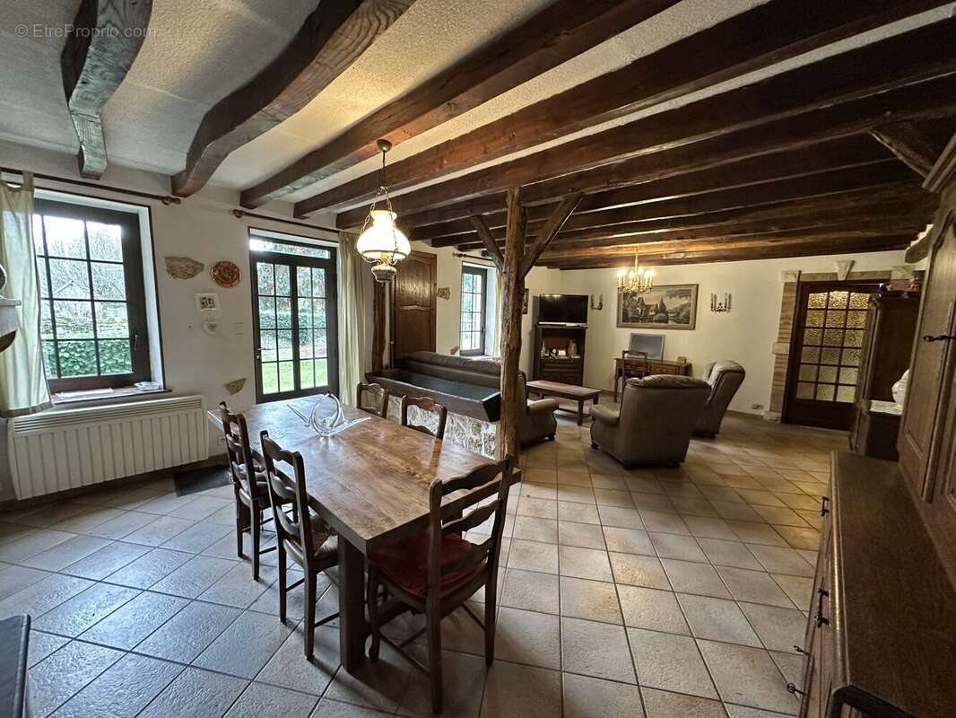 Maison à CHARENTON-DU-CHER