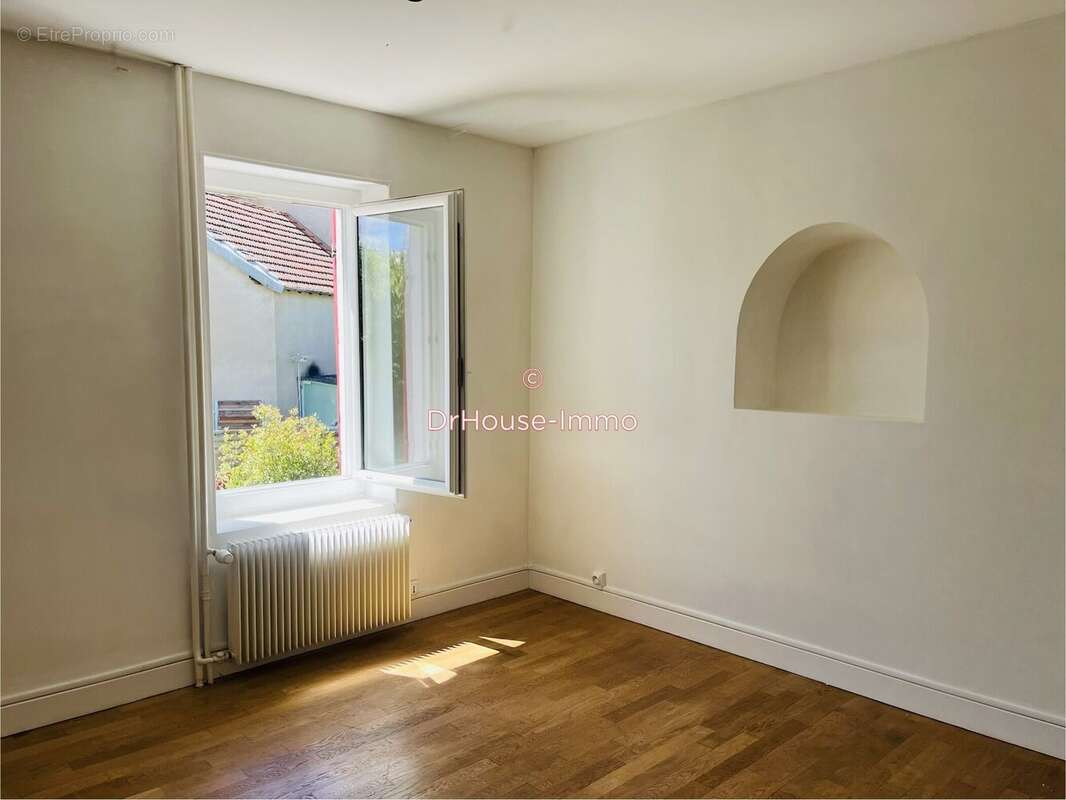 Maison 125 m² à Le Vernet  - photo 12