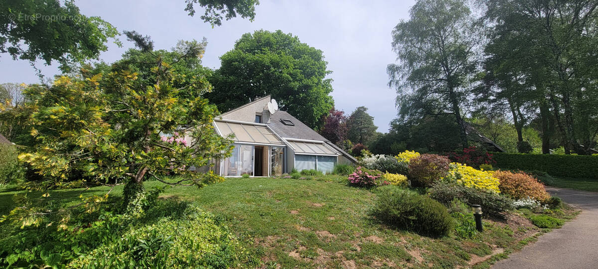 Maison à BEYNAT