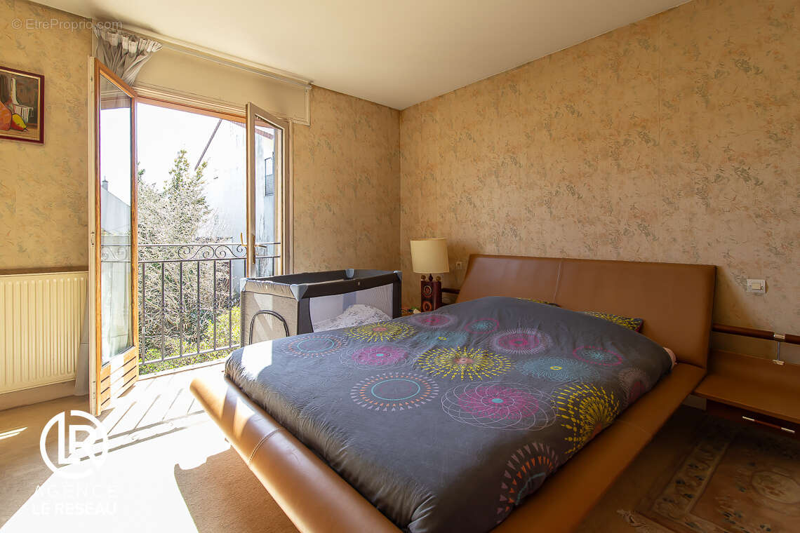 Maison à RUEIL-MALMAISON