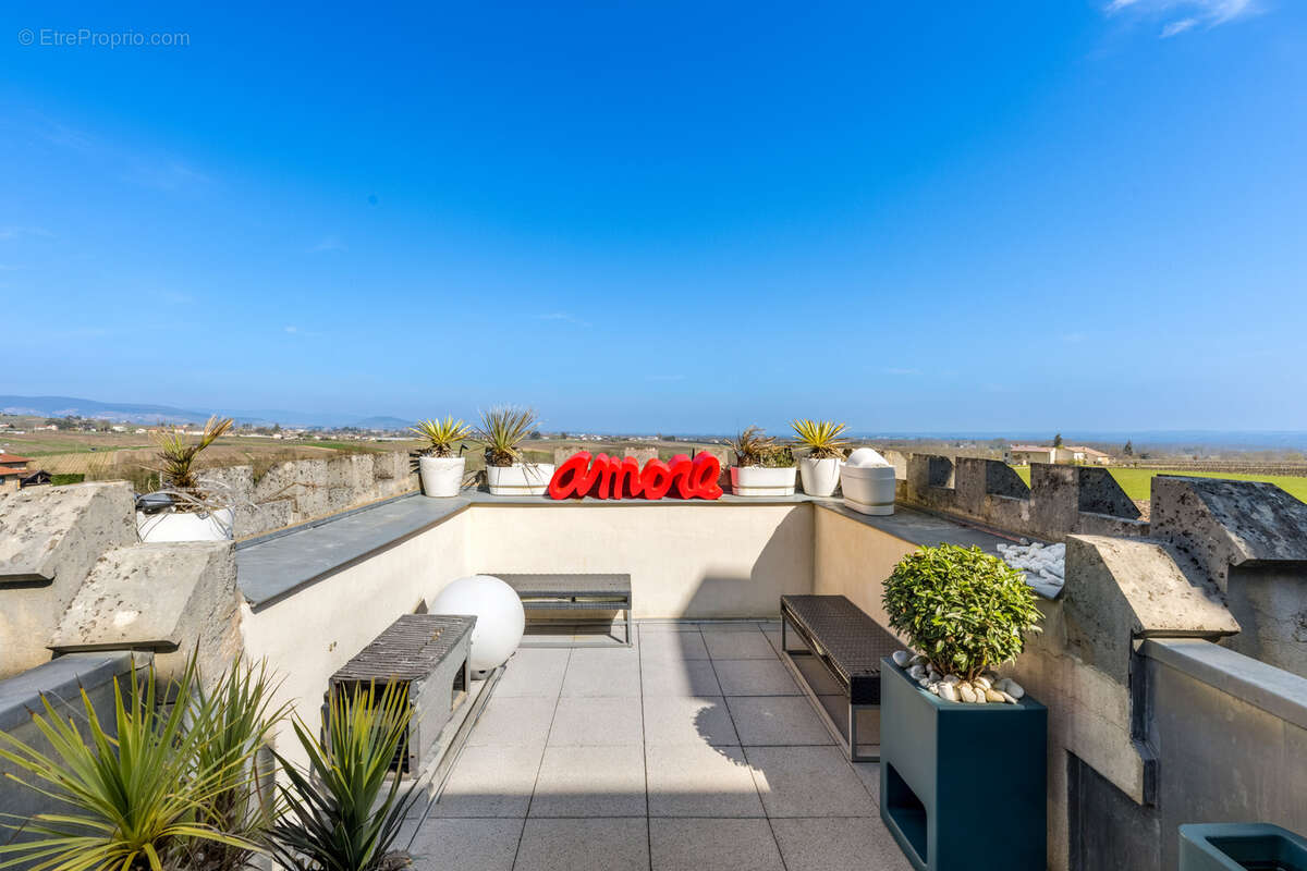 Appartement à SAINT-JULIEN