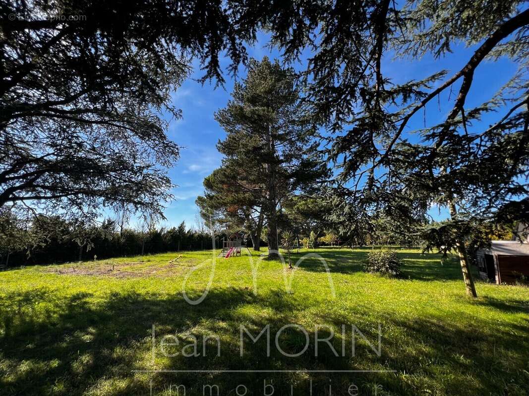 Maison à SAINT-MARCEL-LES-VALENCE