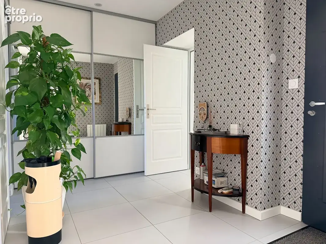 POUGUES LES EAUX, belle maison alliant l'ancien et le moderne - photo 6