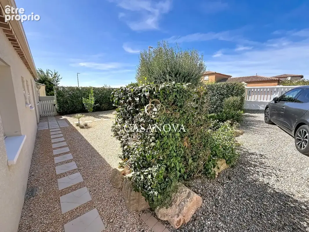 Proche BEZIERS, villa de plain-pied avec piscine, beaux extérieurs et vue panoramqiue - photo 19