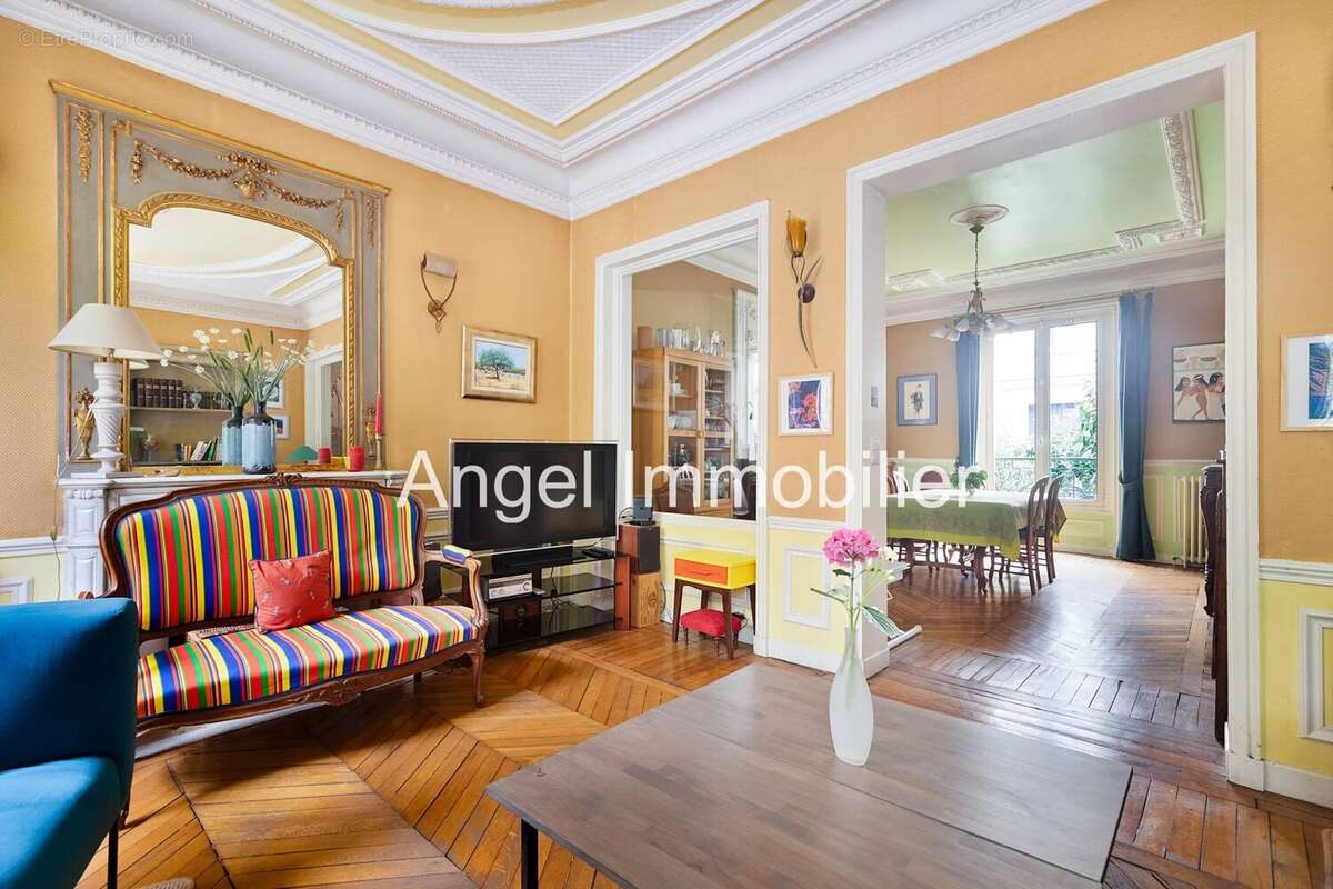 Maison à SAINT-MANDE