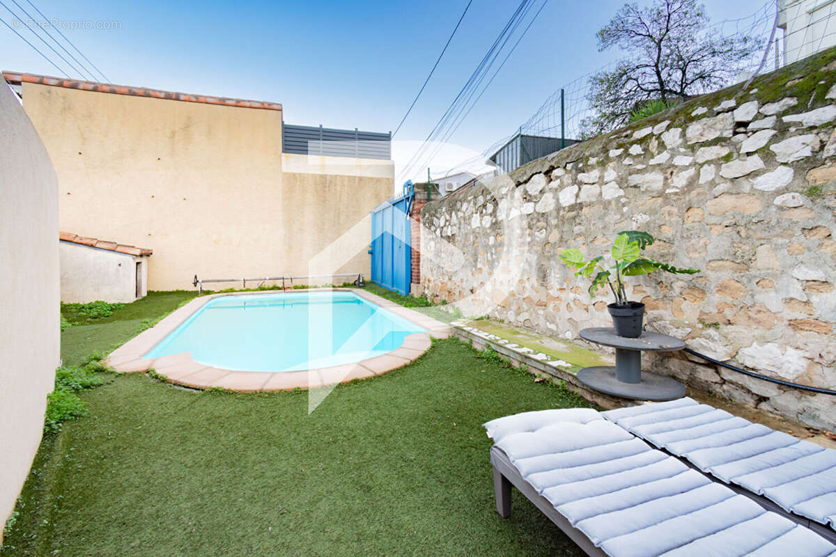 Maison à MARSEILLE-11E