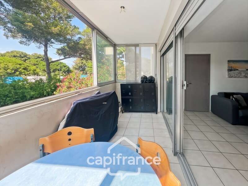 Appartement à HYERES