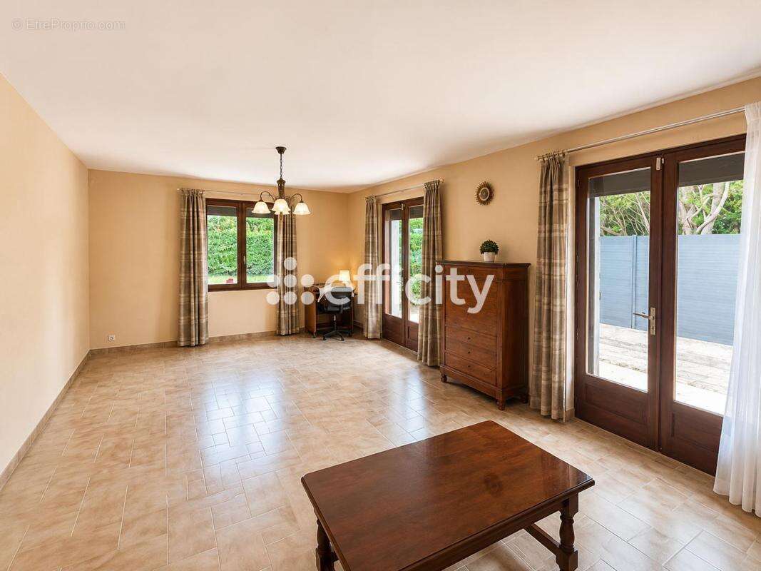 Maison 110 m² à Meschers-Sur-Gironde  - photo 5