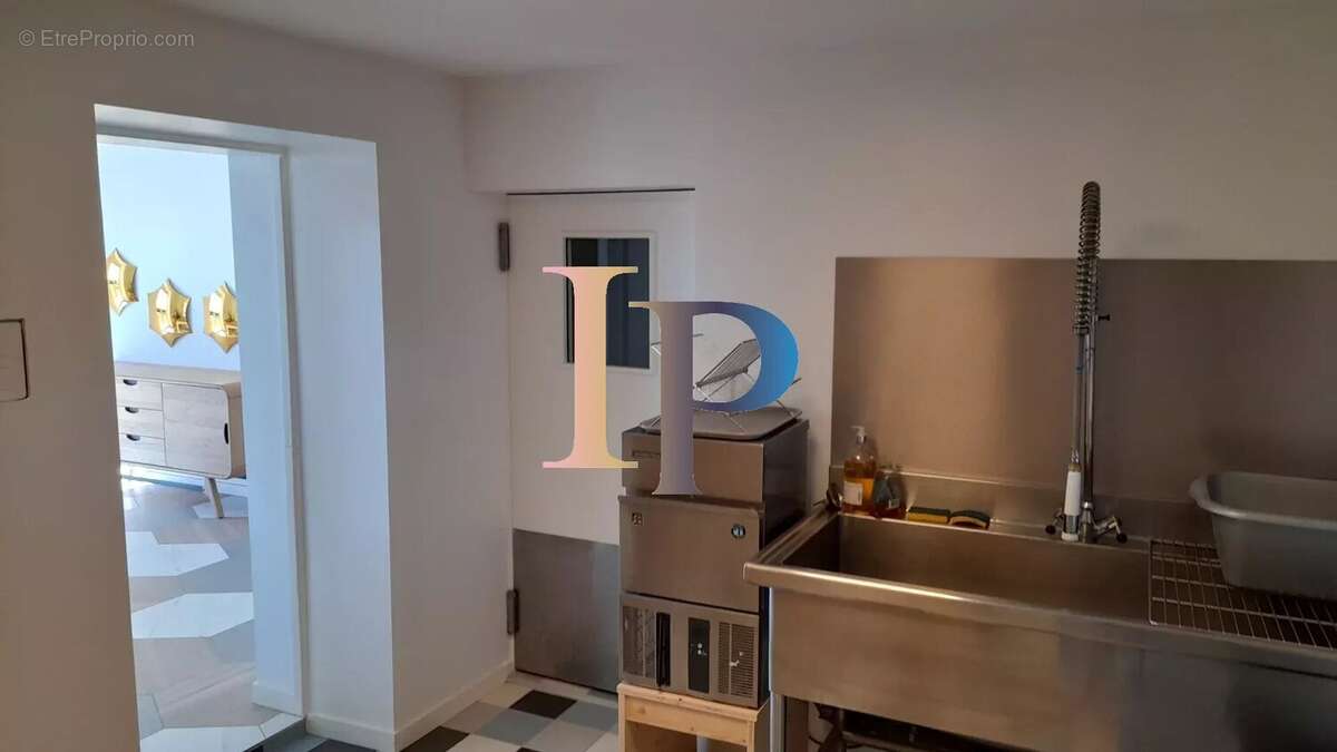 Maison à LA CLAYETTE