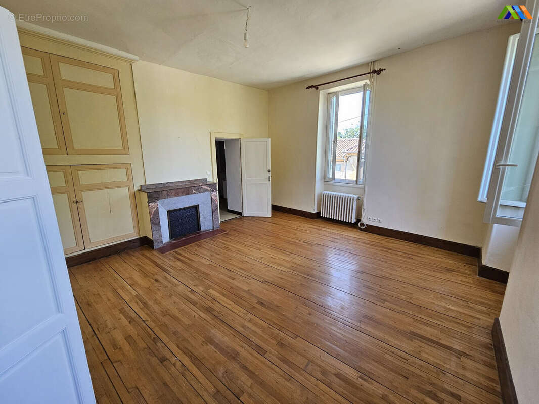Maison 172 m² à Masseube  - photo 4