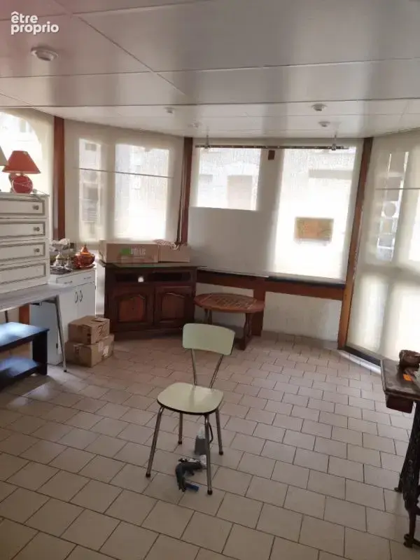 Maison 146 m² + Boutique - Centre de Mazangé - Fort potentiel - photo 11
