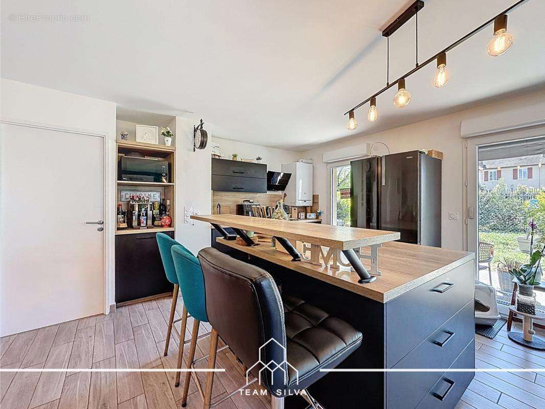 Appartement à SAINT-PRIEST