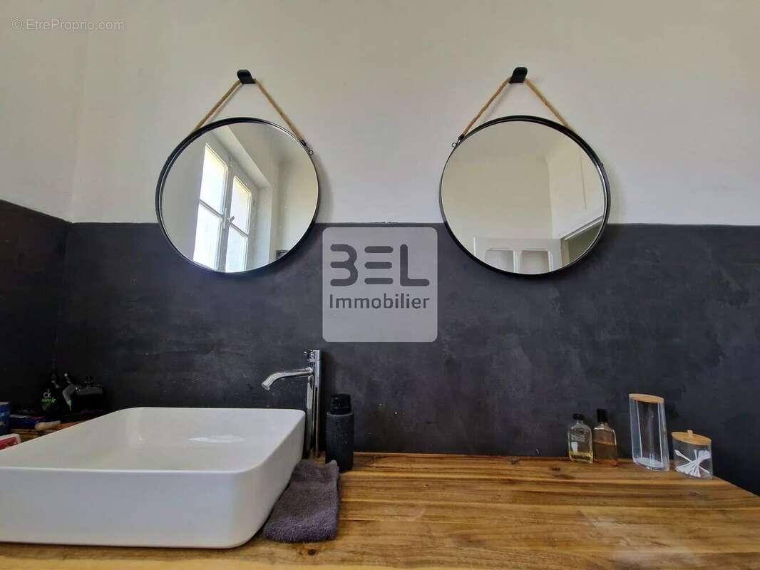 Maison à BAGNOLS-SUR-CEZE