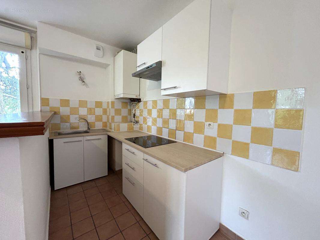 Appartement à ROSNY-SUR-SEINE