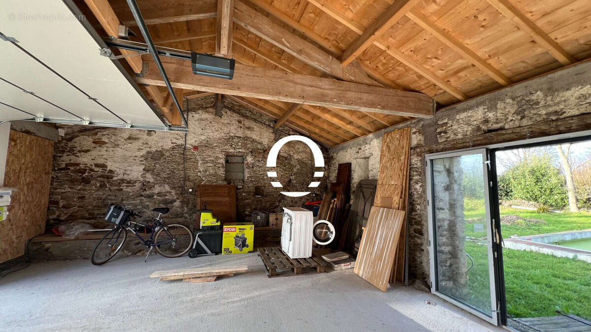 Maison à SAINT-MICHEL-CHEF-CHEF