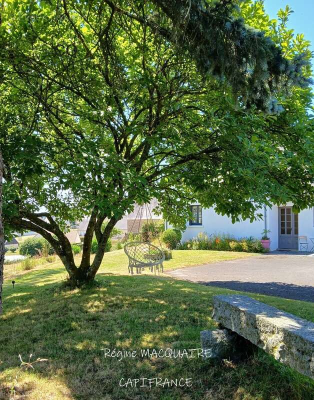 À vendre : Maison mitoyenne de 4 pièces,143 m2 env., 3 chambres sur un terrain de 1500 m2 avec panorama exceptionnel sur la camp - photo 30