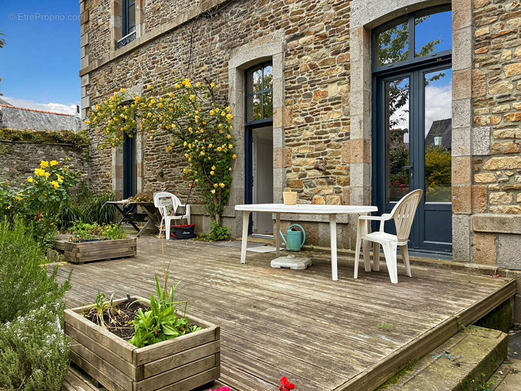 Maison à ANTRAIN