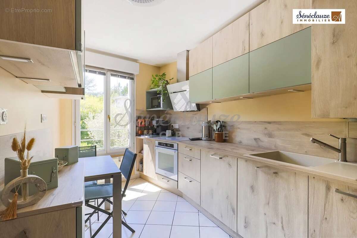 Appartement à BRIGNAIS