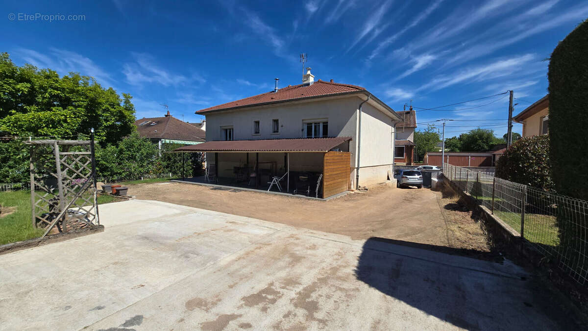 Maison à LE BREUIL