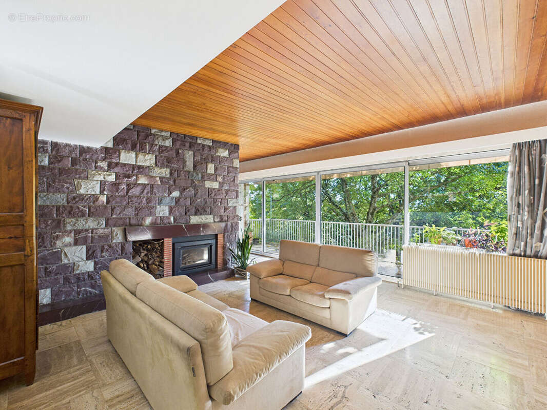 Maison d'architecte 300m²  sur  parcelle 27000m² montelimar 26200 - photo 6