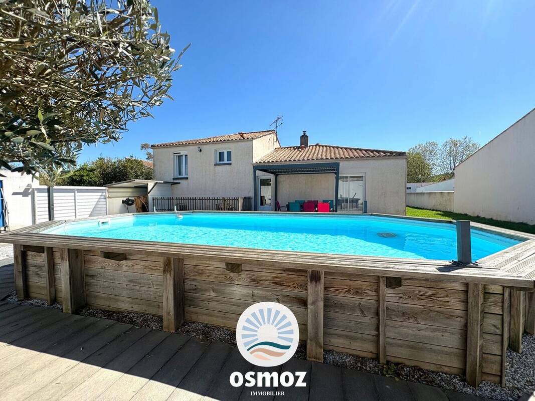 Maison à DOMPIERRE-SUR-MER