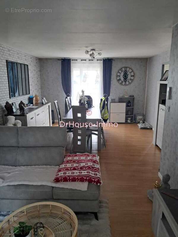 Maison à LE BREIL-SUR-MERIZE