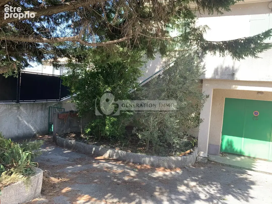 Grande maison familiale à Fontvieille, 300 m², 11 pièces - photo 2