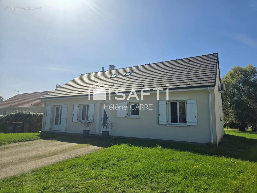 Photo 1 - Maison à VIERZON