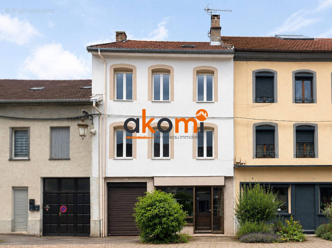 Appartement à SENONES