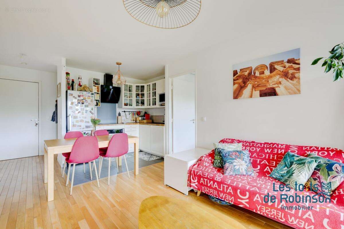 Appartement à LE PLESSIS-ROBINSON