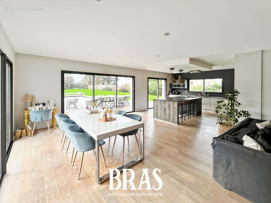 Maison à SAINT-LYPHARD