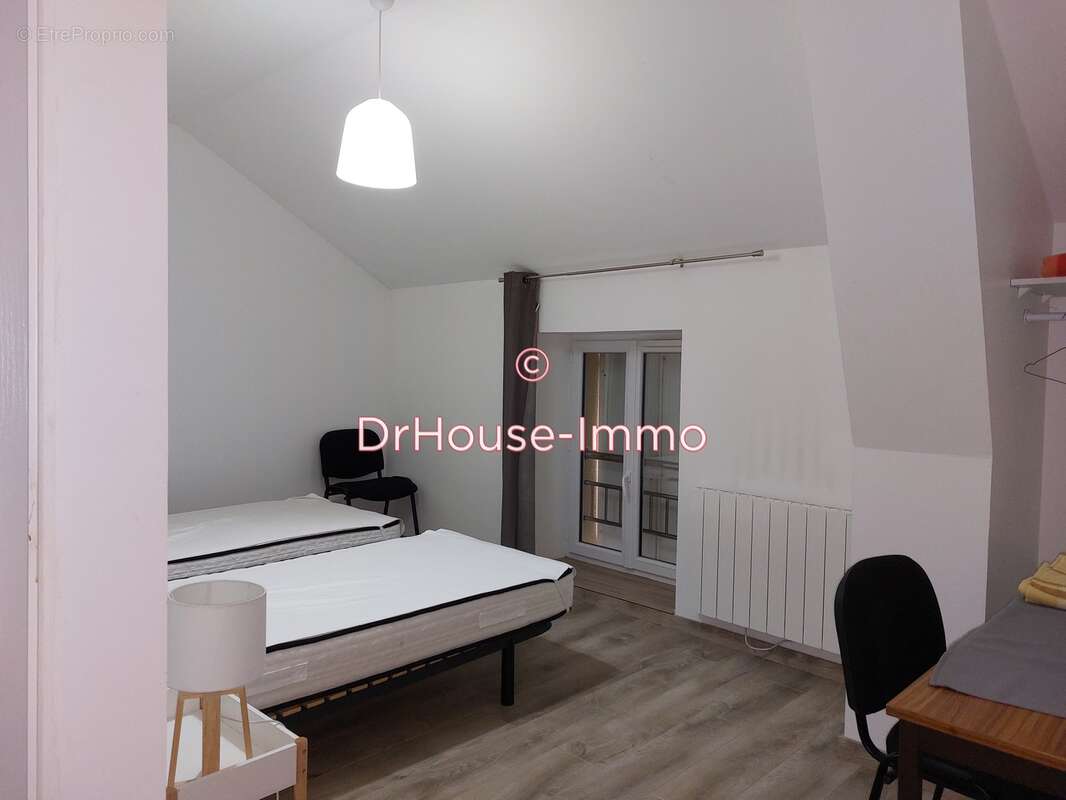 Maison à MONTIERCHAUME