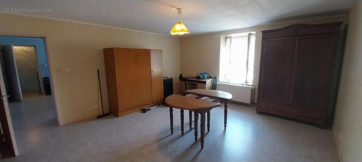 Maison à HAUTEVELLE