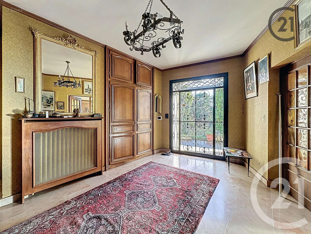 Maison à SAINT-ANDRE-LES-VERGERS