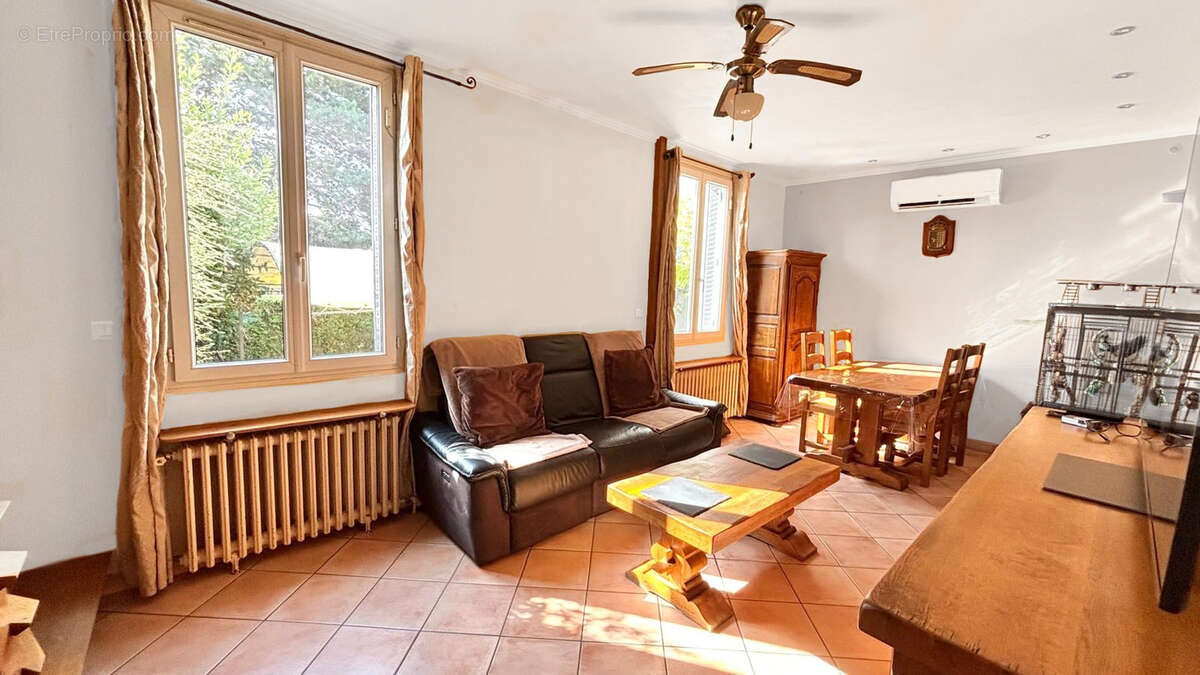 Maison à ENGHIEN-LES-BAINS