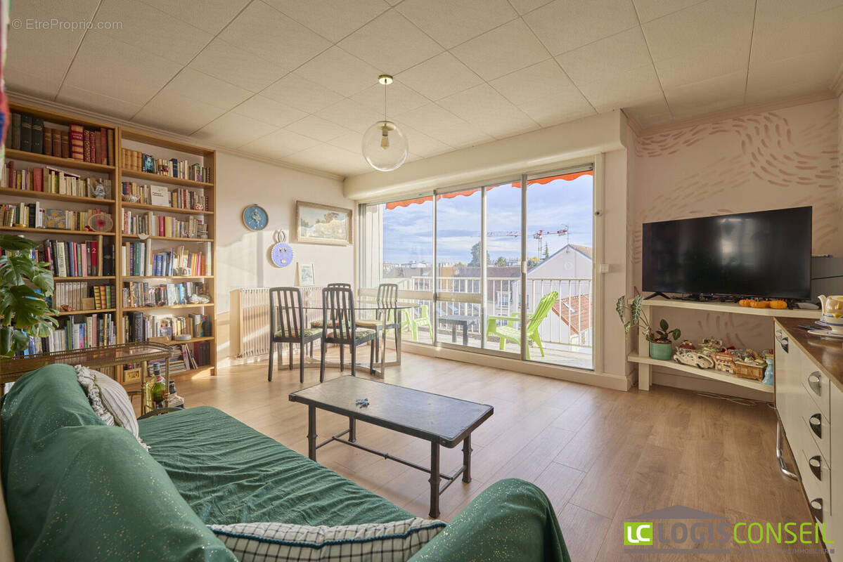 Appartement à CHATENAY-MALABRY