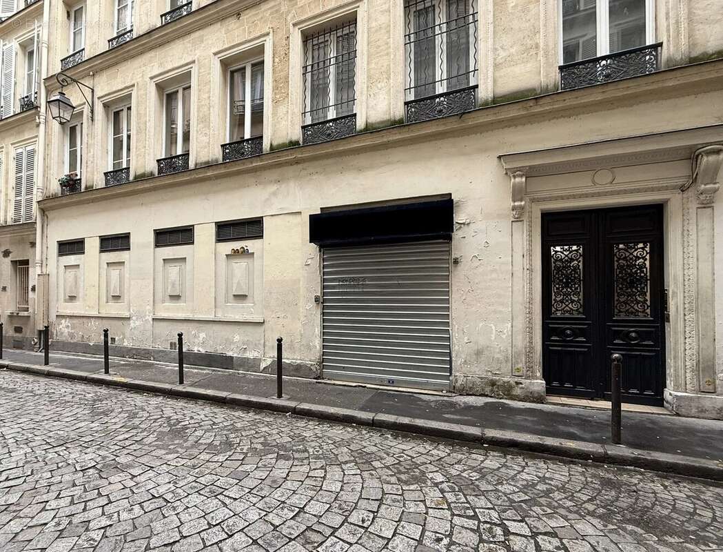 Commerce à PARIS-10E