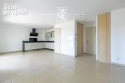 Appartement à LE PUY-SAINTE-REPARADE