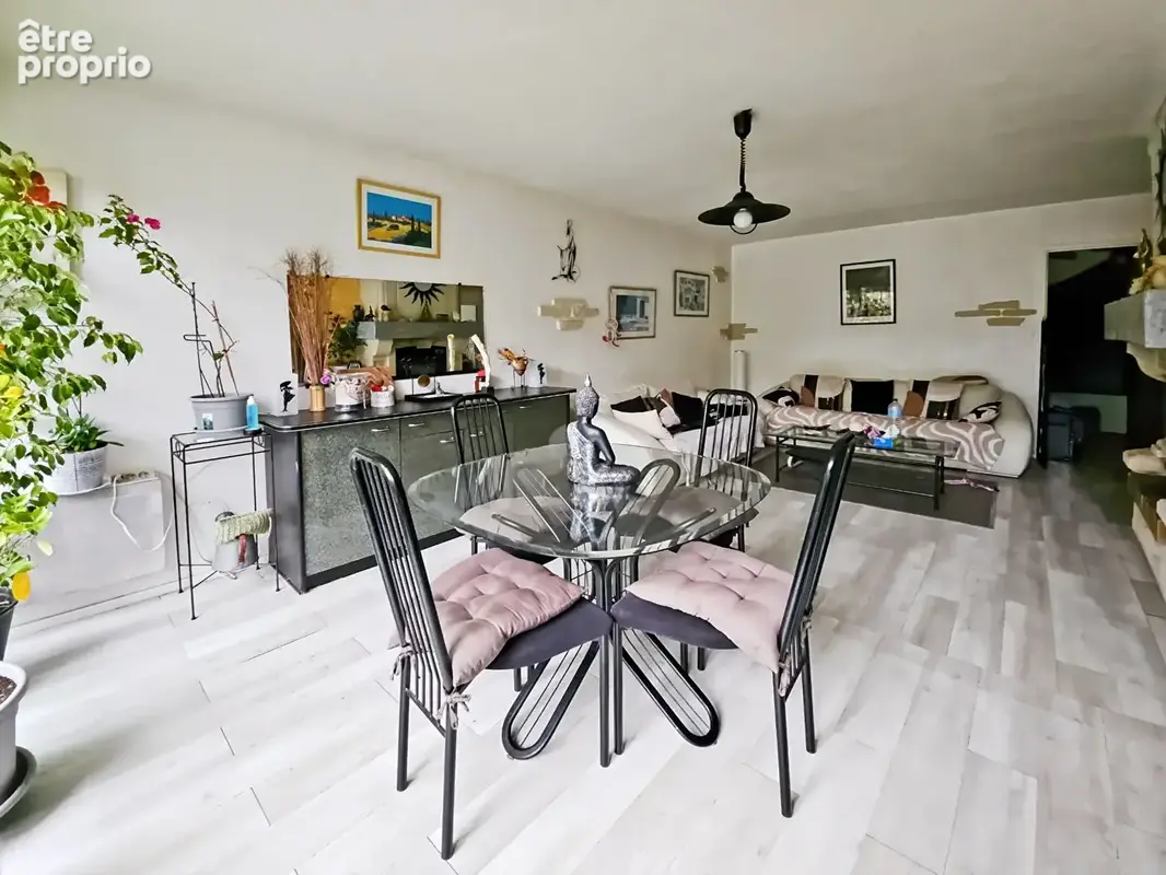 VDO-Secteur CHAMBÉRY-Maison-T5-Parking-Jardin - photo 4