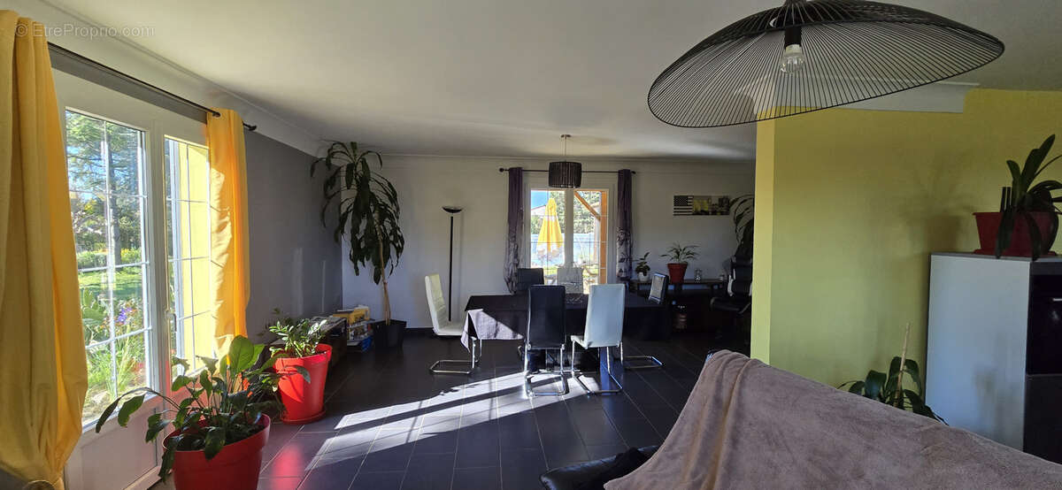 Maison à SAINT-ANDRE-DE-SANGONIS